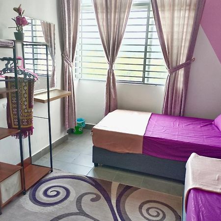 Dg Homestaymuslim Putrajaya - Near Alamanda Екстер'єр фото