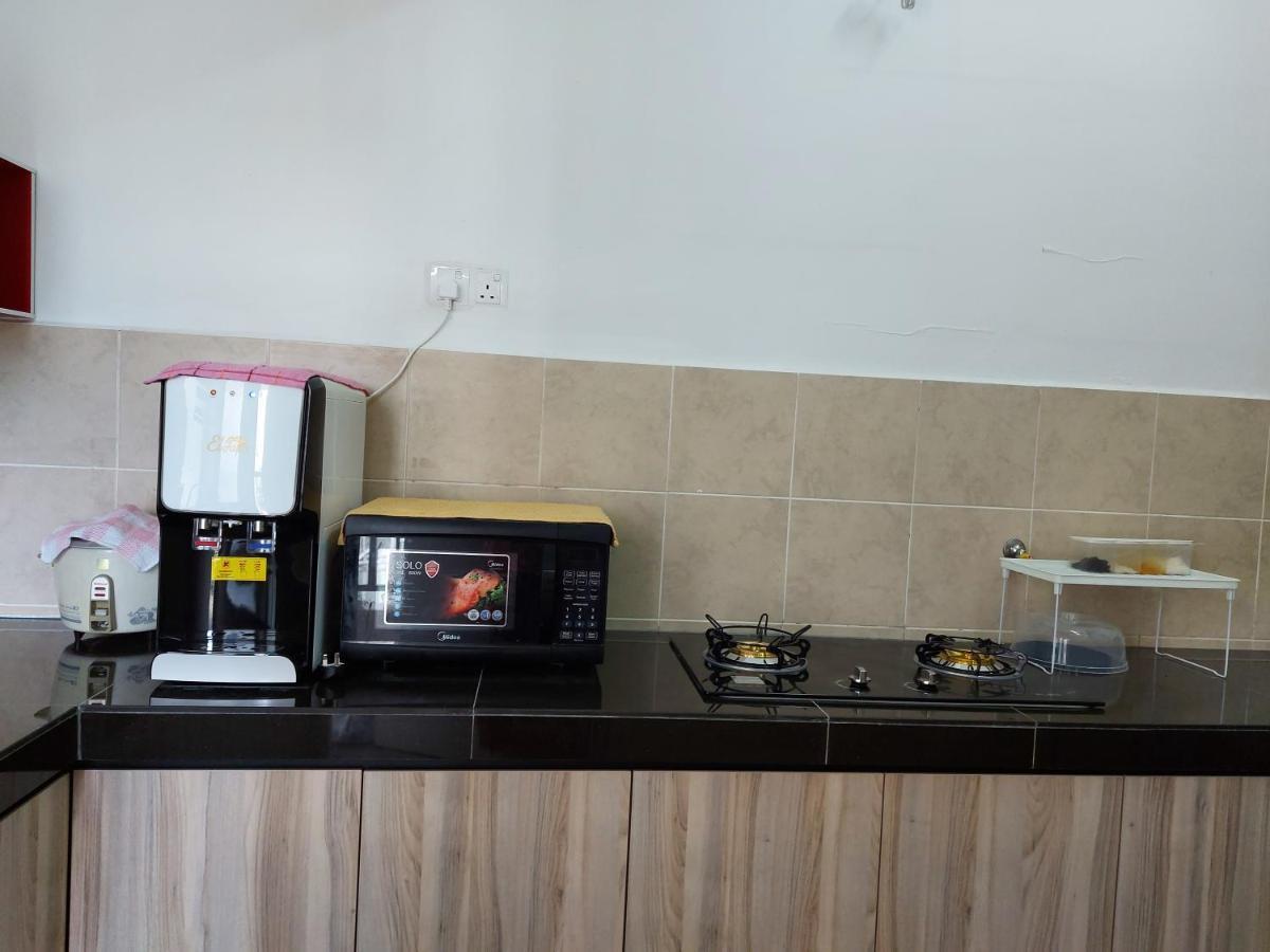 Dg Homestaymuslim Putrajaya - Near Alamanda Екстер'єр фото