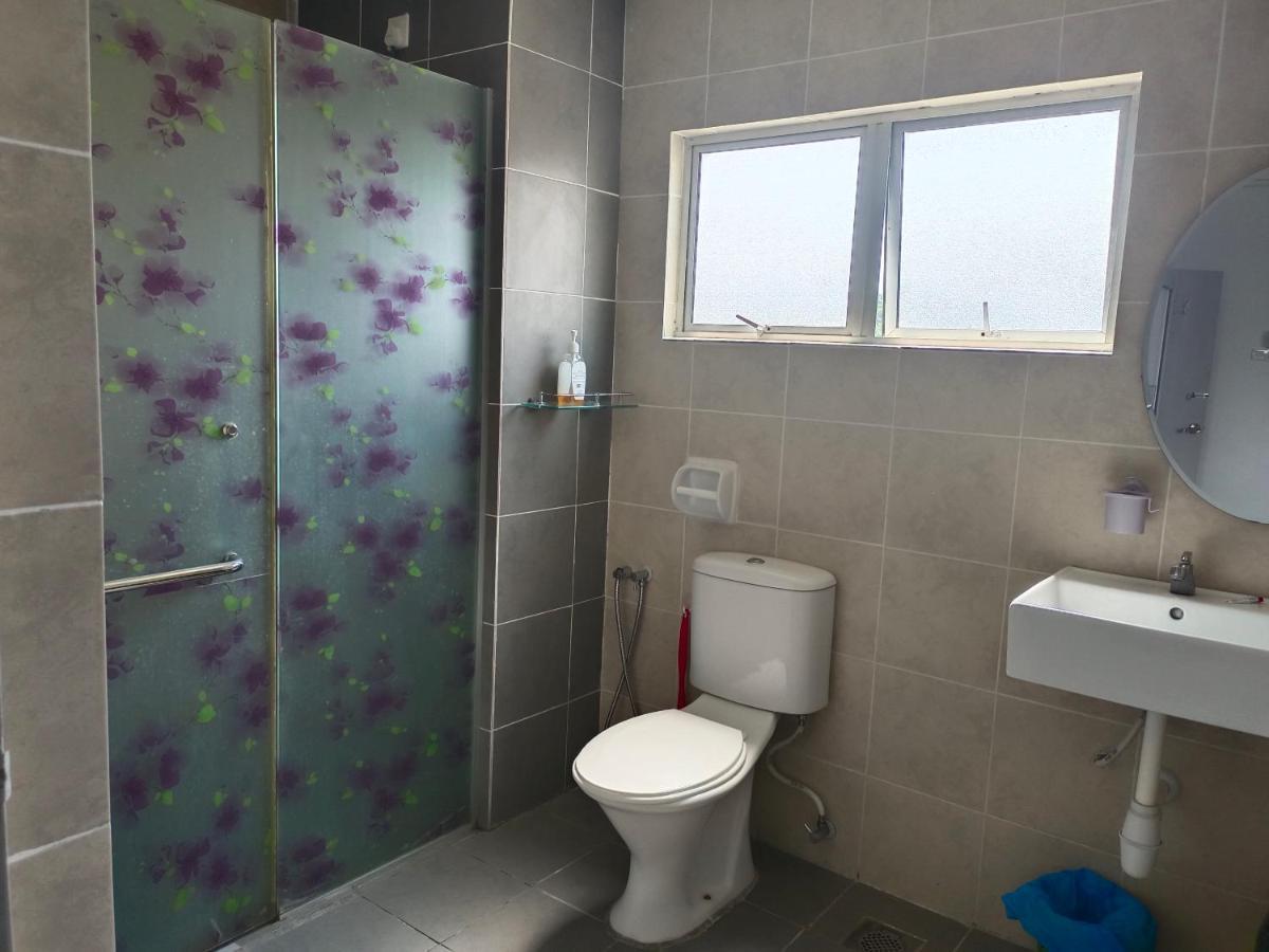 Dg Homestaymuslim Putrajaya - Near Alamanda Екстер'єр фото