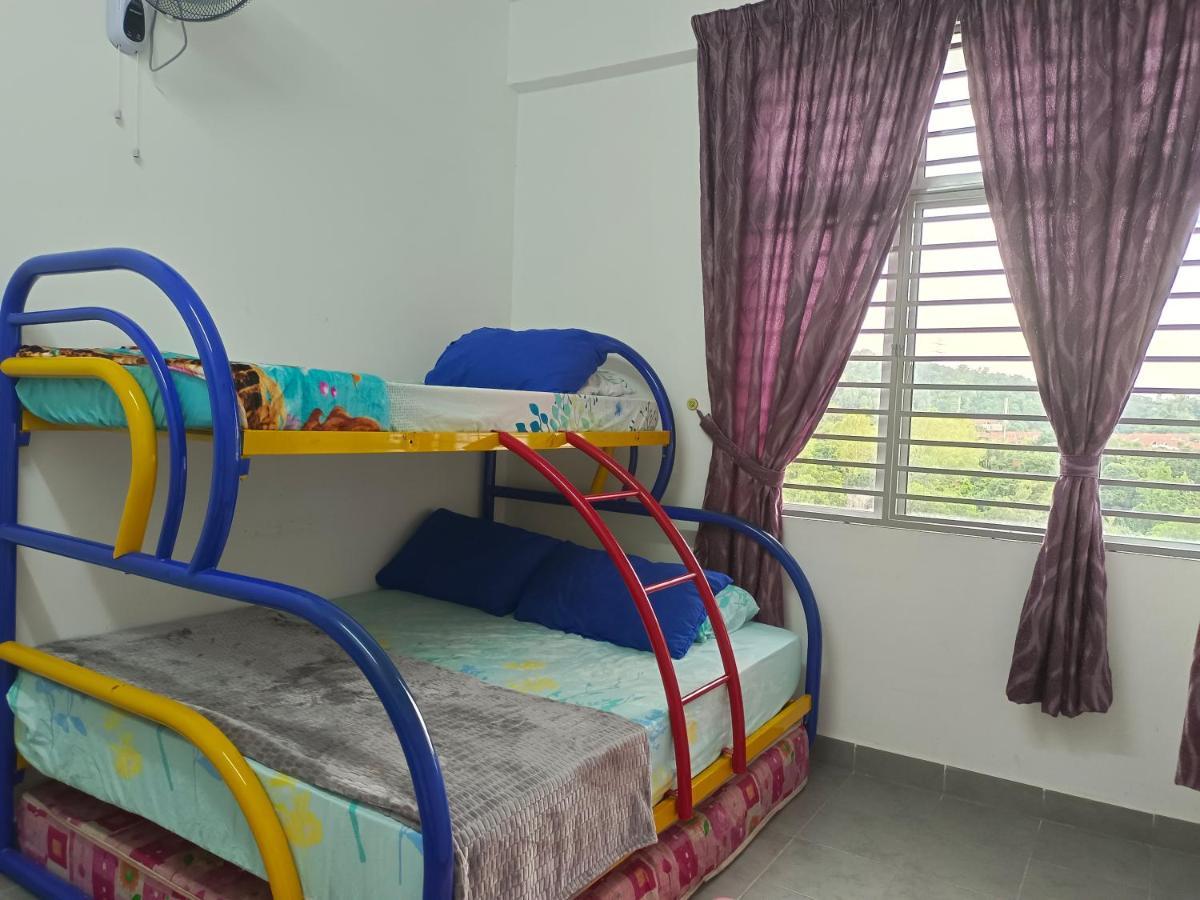 Dg Homestaymuslim Putrajaya - Near Alamanda Екстер'єр фото